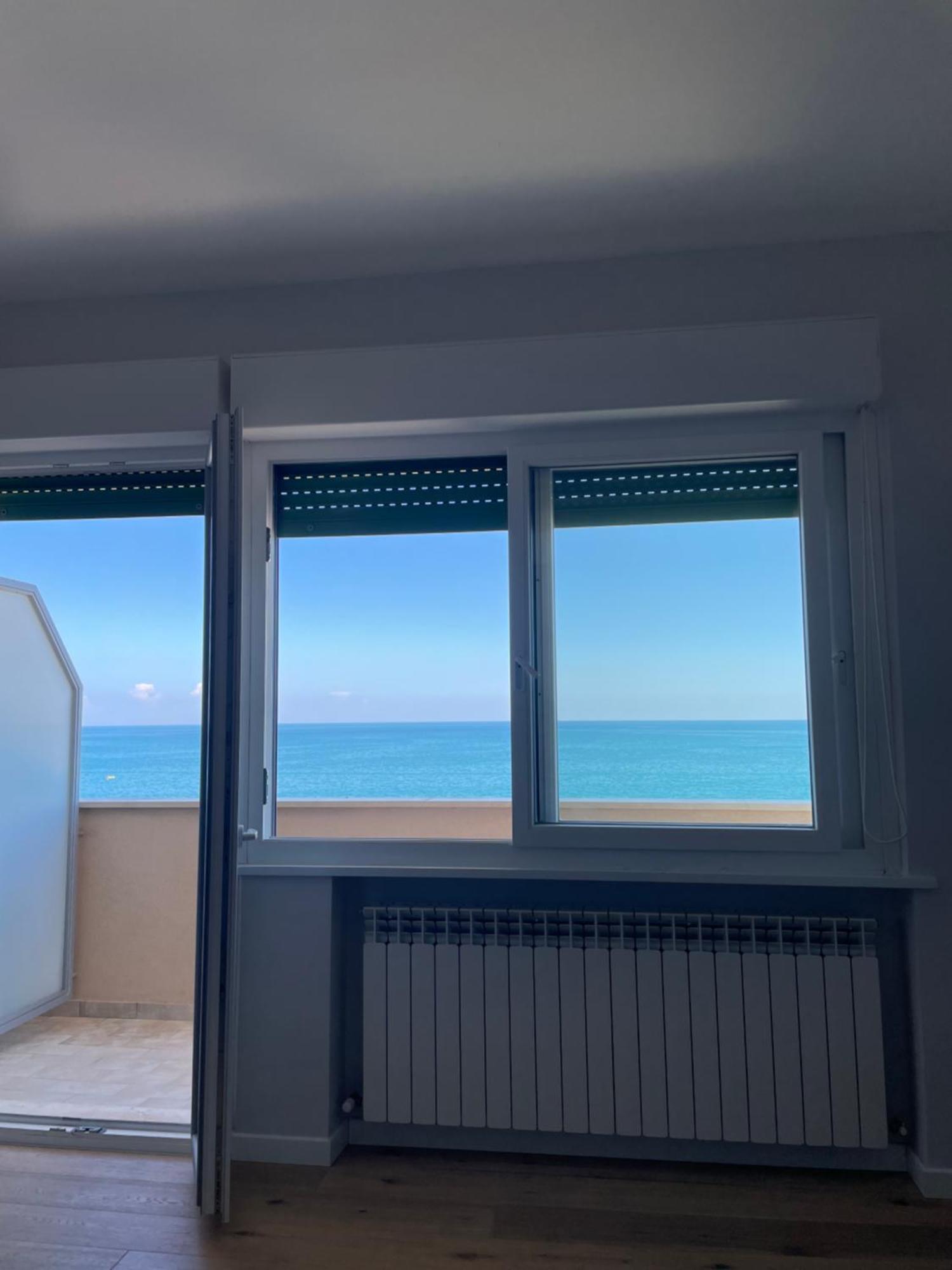 Il Balcone Sul Mare Apartment Porto Recanati Exterior foto