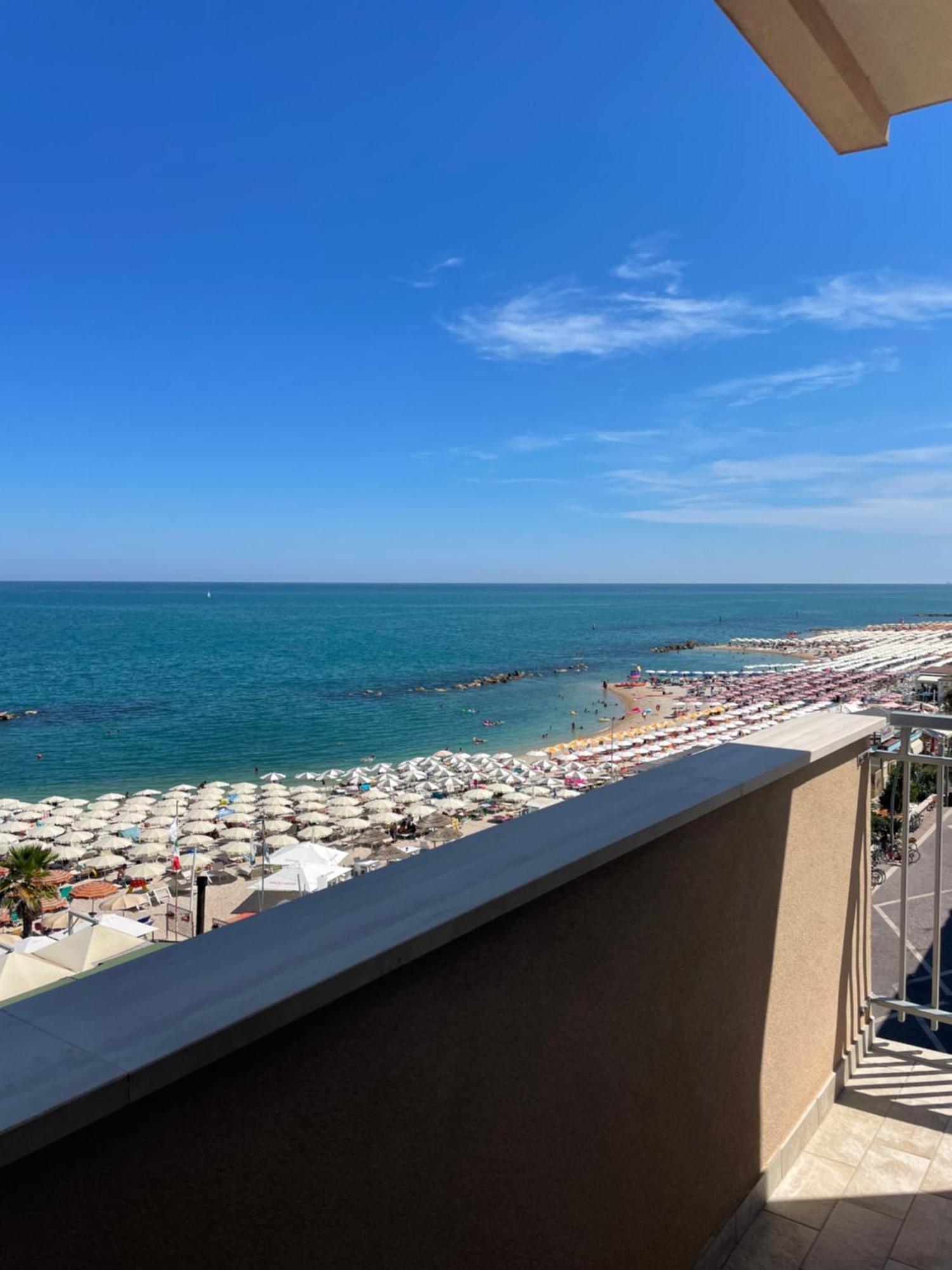 Il Balcone Sul Mare Apartment Porto Recanati Exterior foto