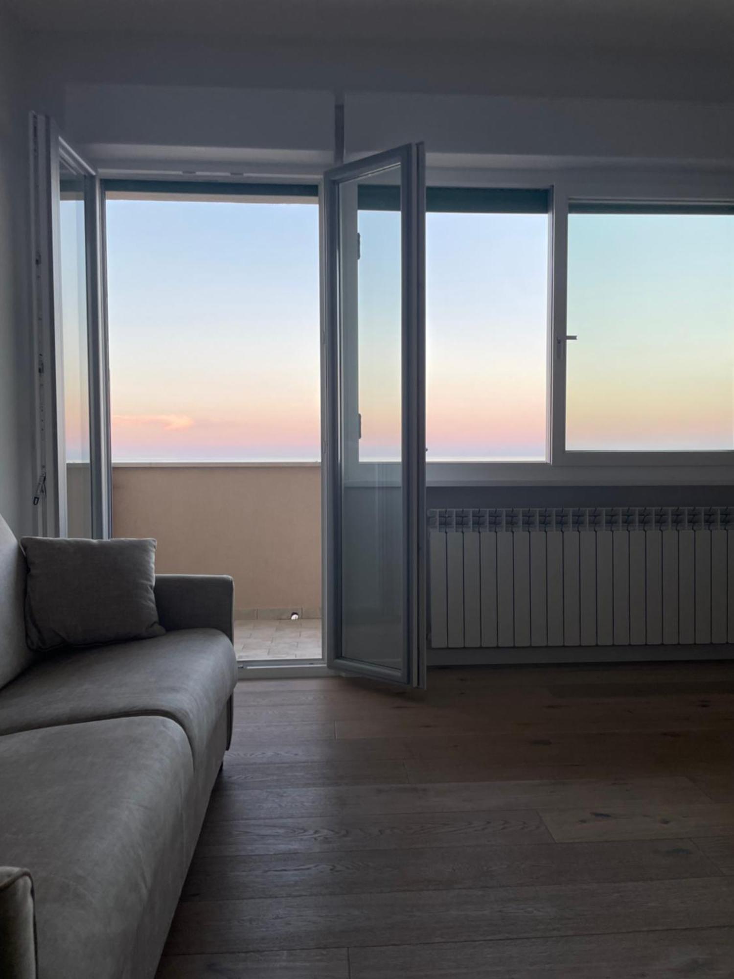 Il Balcone Sul Mare Apartment Porto Recanati Exterior foto